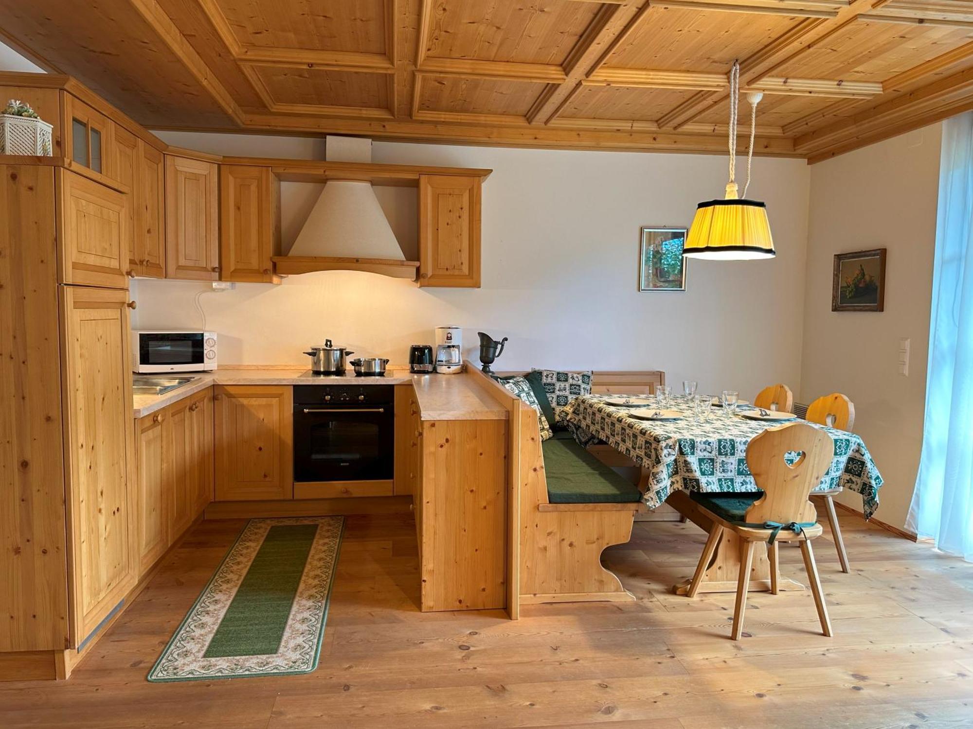 Appartamento Haus Clara By Isa Badkleinkirchheim Bad Kleinkirchheim Esterno foto