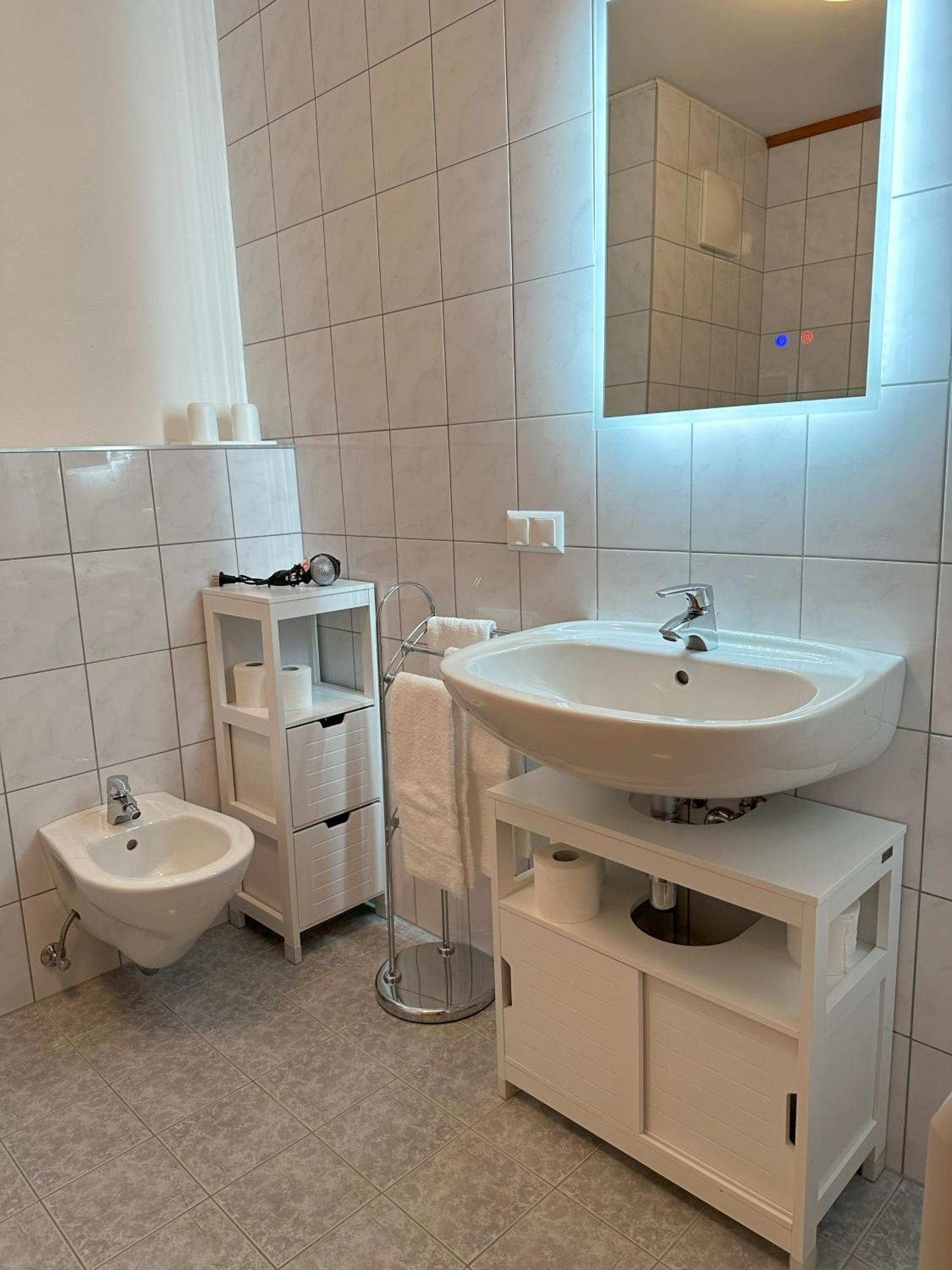 Appartamento Haus Clara By Isa Badkleinkirchheim Bad Kleinkirchheim Esterno foto