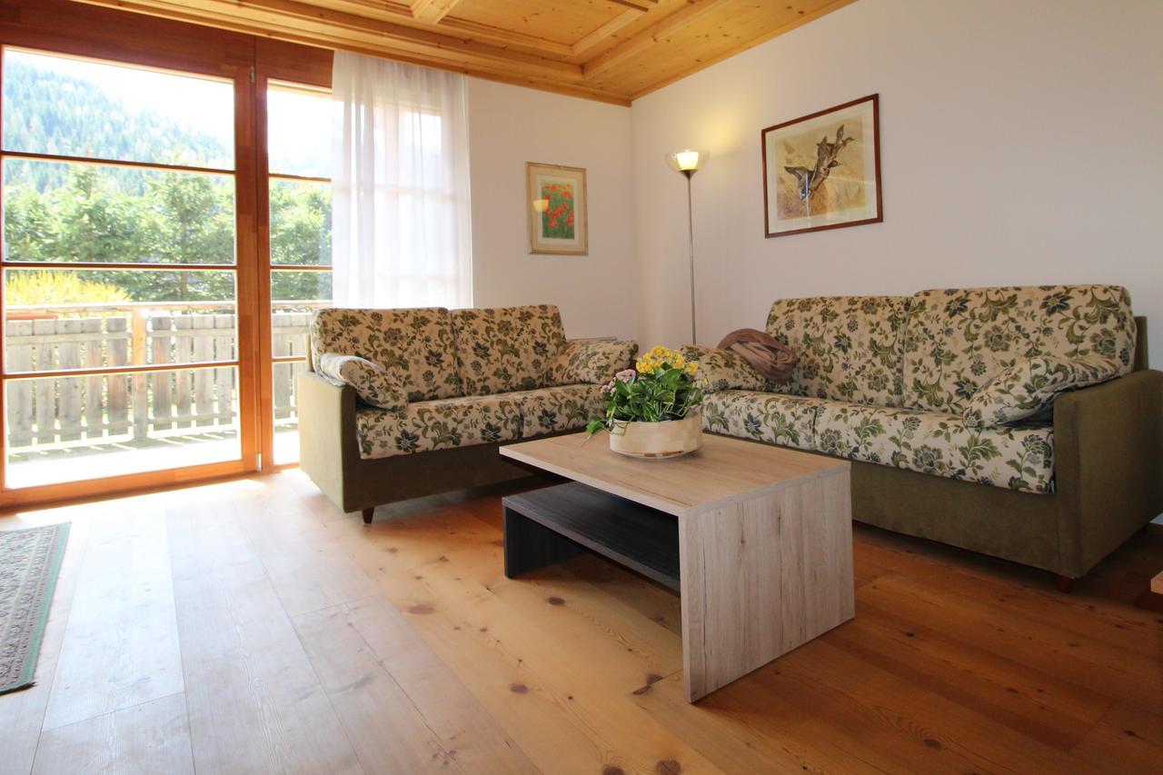 Appartamento Haus Clara By Isa Badkleinkirchheim Bad Kleinkirchheim Esterno foto